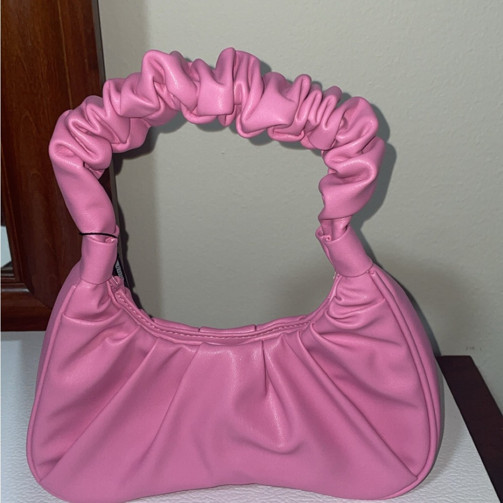 PINK EXTREME RUCHED HANDLE SHOULDER BAG